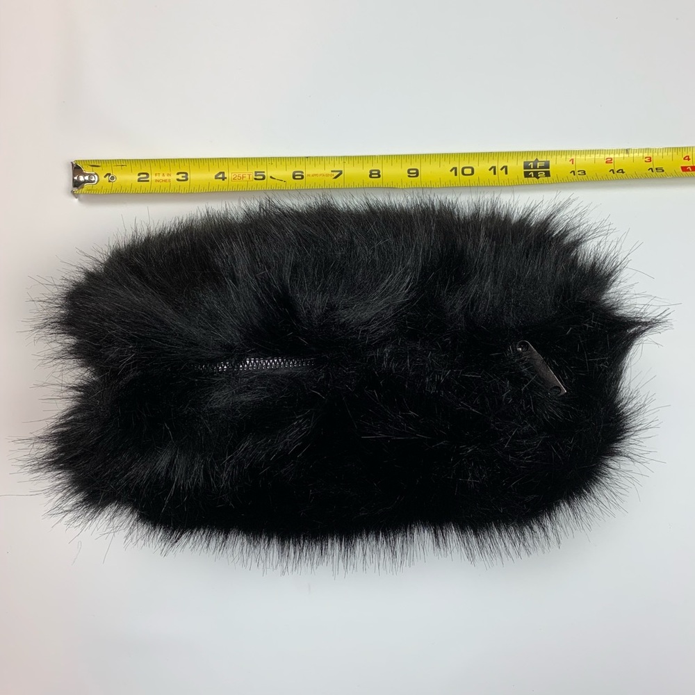 3N1 FAUX FUR MUFF HAND WARMER CLUTCH - Picture 6 of 7